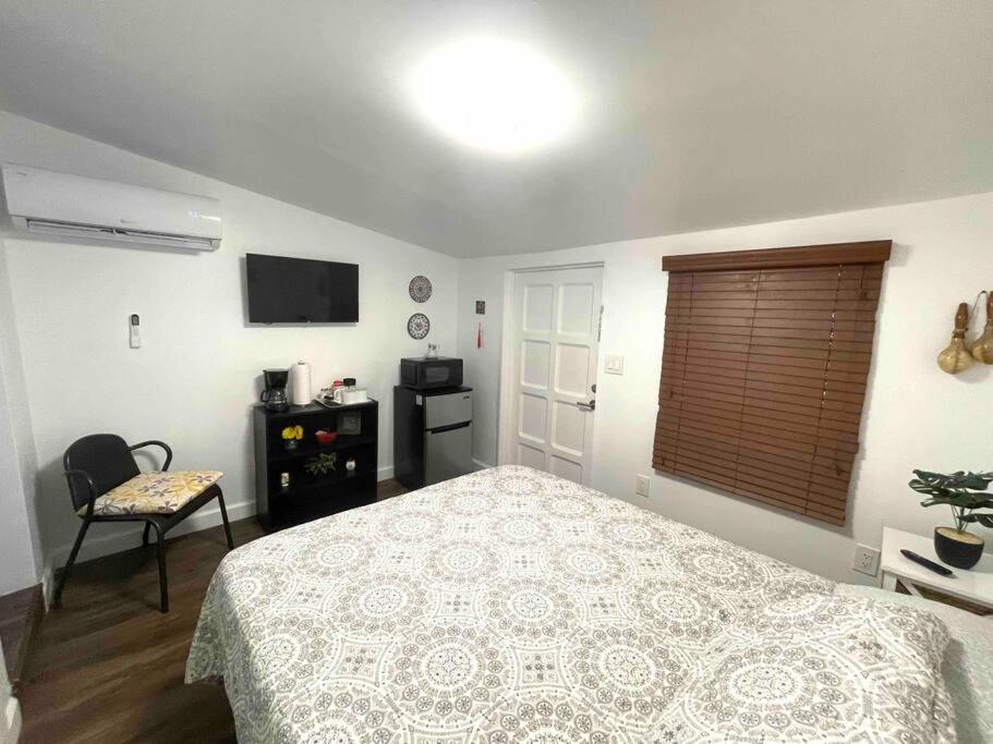 Independent Studio In Little Havana Маями Екстериор снимка